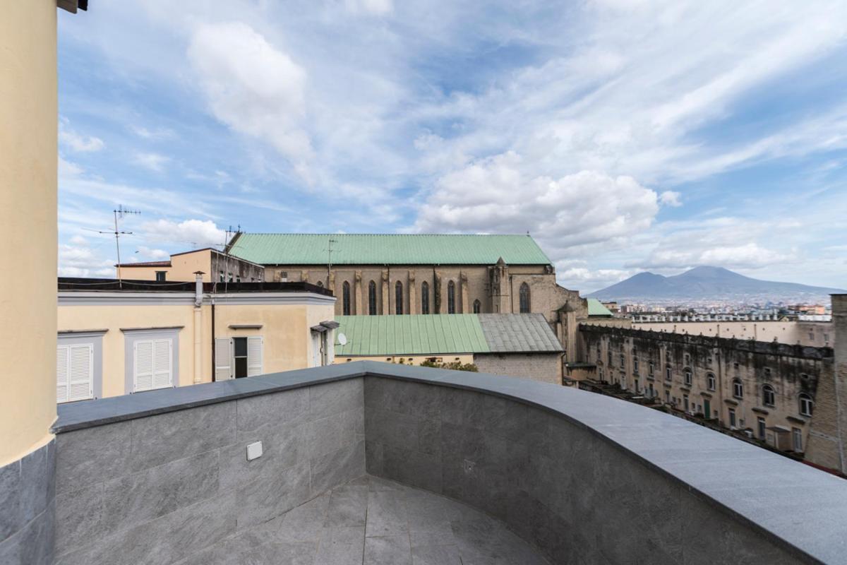 Residenza Trinita Maggiore Неаполь Экстерьер фото