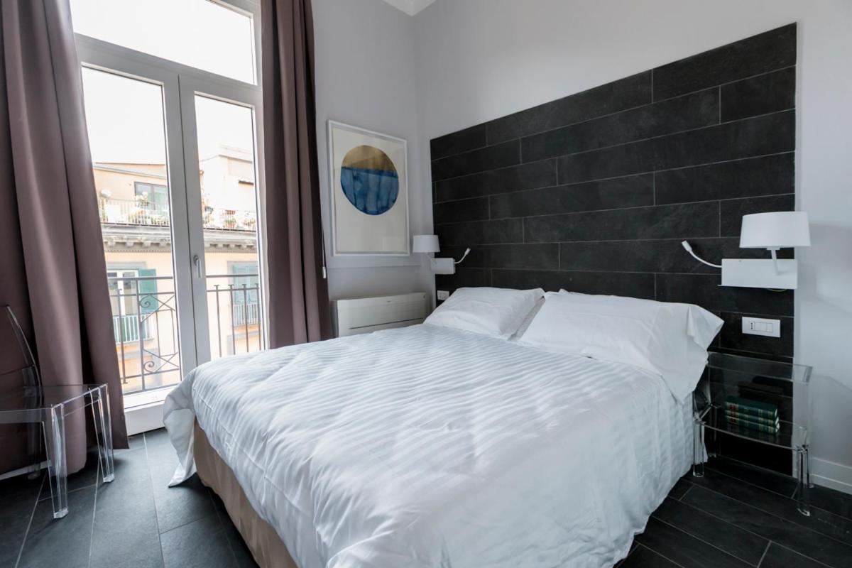 Residenza Trinita Maggiore Неаполь Экстерьер фото